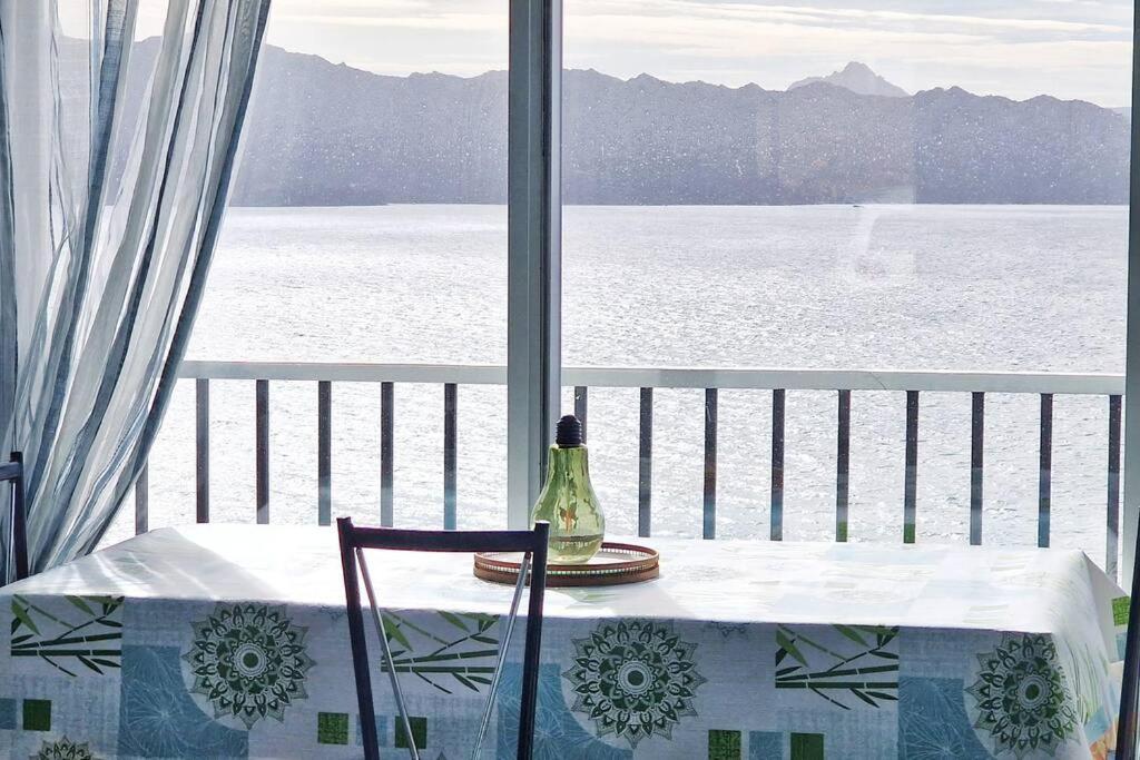 Appartement Sur La Baie De Saint Florent باتريمونيو المظهر الخارجي الصورة