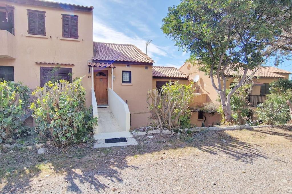 Appartement Sur La Baie De Saint Florent باتريمونيو المظهر الخارجي الصورة